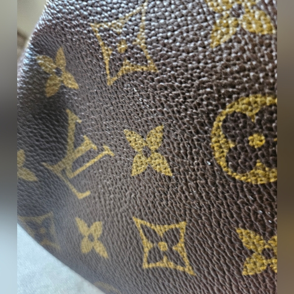 Louis Vuitton Speedy 30 - Picture 14 of 15